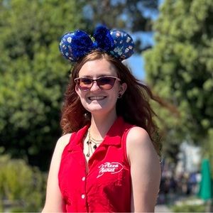 Meet your Posher, Lindsey